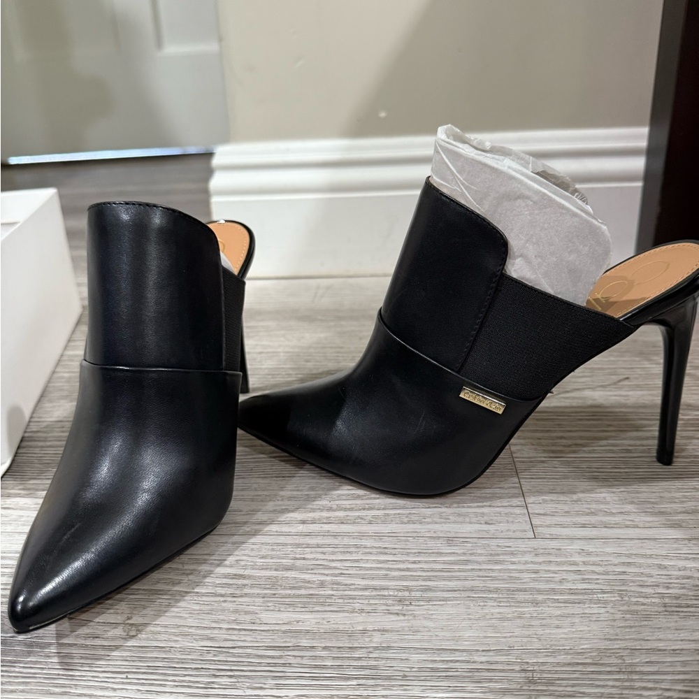 Calvin Klein Black Pointed Heeled Mules